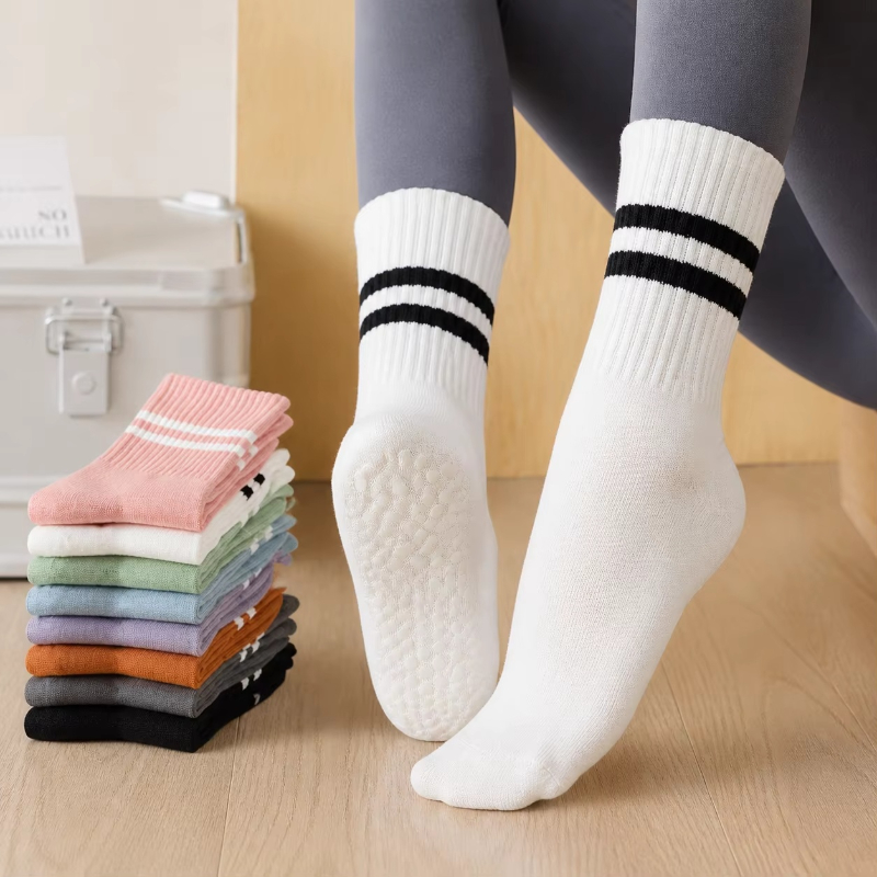 1/2pairs Non-Slip Sports Socks - Home Gym Floor review and price